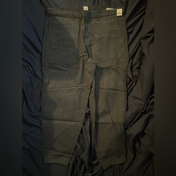 GAP Hybrid Jogger Trouser 35W - Picture 1 of 6